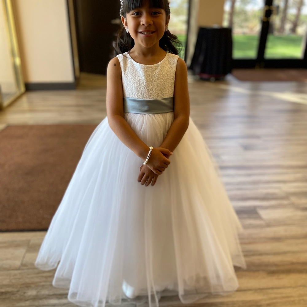 Flower girl dress